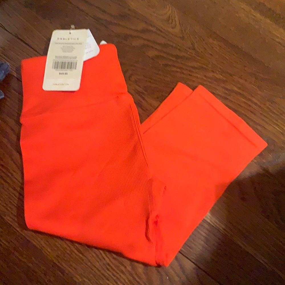 Orange Capri 129